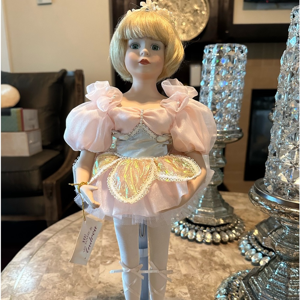 🩷NWT Porcelain Doll Ballerina ***Rare no longer in production***